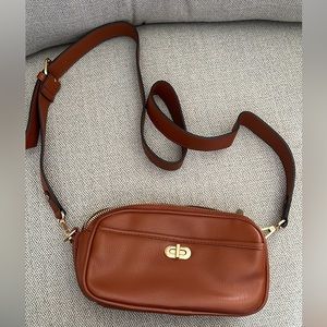 Cute brown crossbody